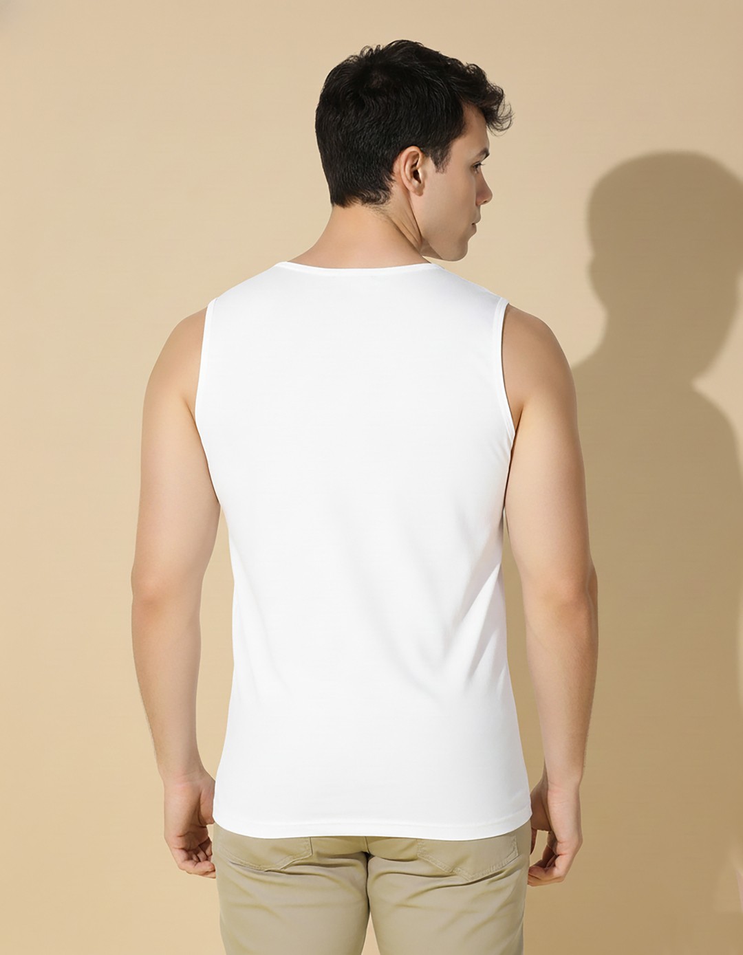 SL-26-FRT-CHILL-WHT-M Back View